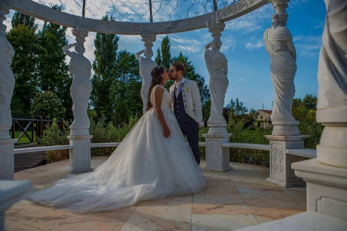 Banner image 7/7